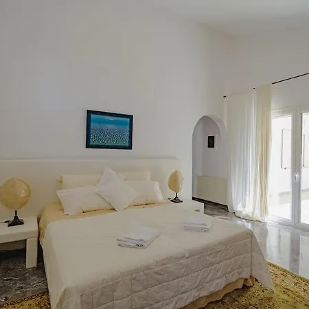 Luna Bay Villa