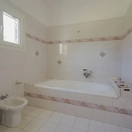 Villa Luna Bay *