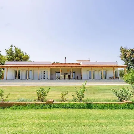 Blue Lagoon Estate, Villa
